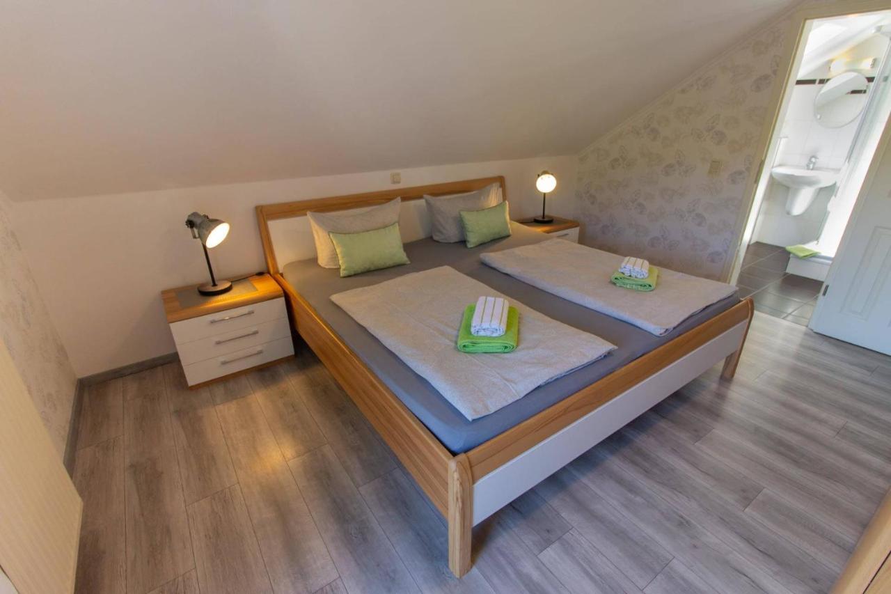 Apartament Ferienweingut Juergen Beth Kröv Zewnętrze zdjęcie